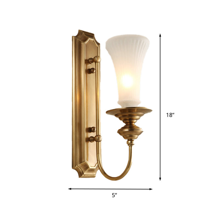 Skørter | Wide Flare Wall Light Traditional White Glass 1/2 Bulbs Brass Wall Light Fixture for the Bedroom