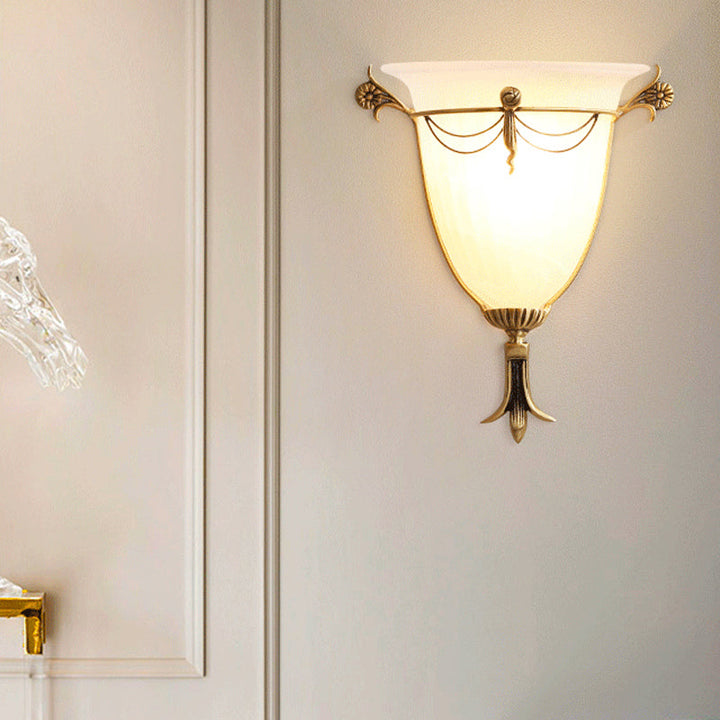 Skørter | Bell Wall Lamp Traditional 1 Head White Glass Wall Lighting Element for Hallway