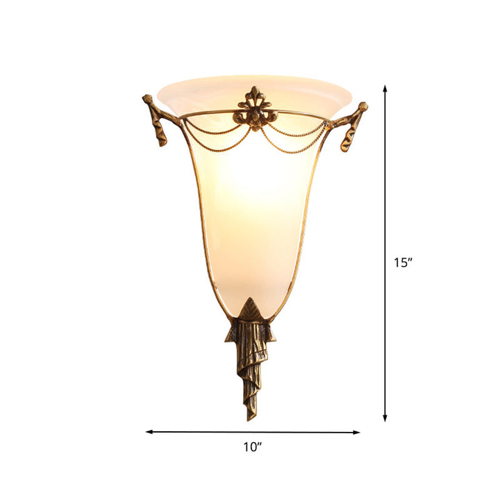 Skørter | Brass Wall Lamp Traditionary Opal Glass 1 Head Wall Mounted Lighting for Next to the Bed