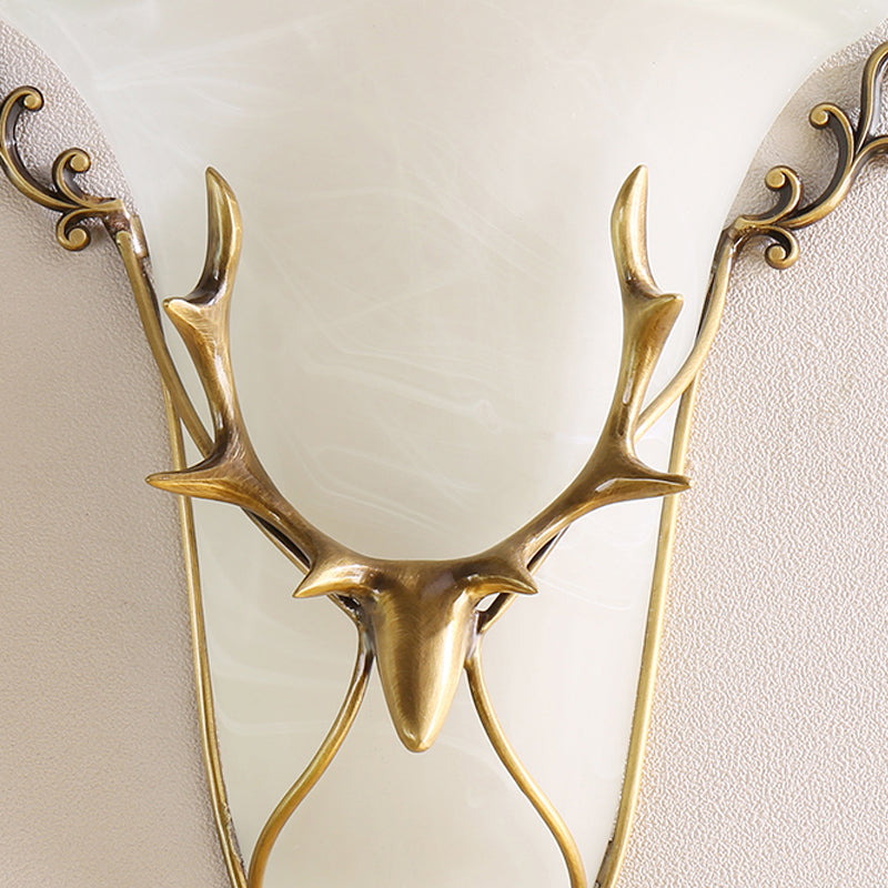 Skørter | Traditional Trumpet Wall Mounted Lighting Frosted Glass 1 Main Wall Lamp in Brass with Elk