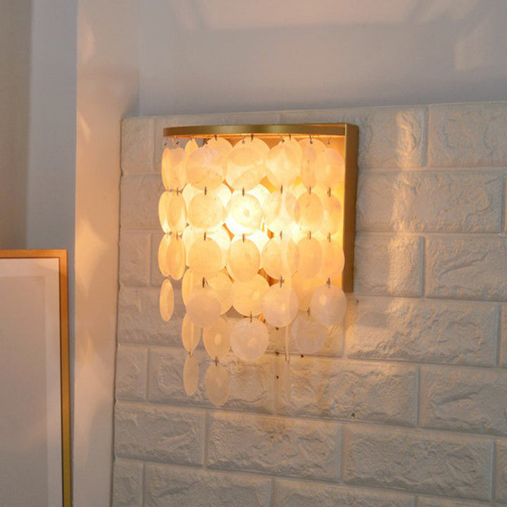Lisslune | Shell Circle Strands Wall Lamp Country Style 1 Main Bed Sconce Light in Gold