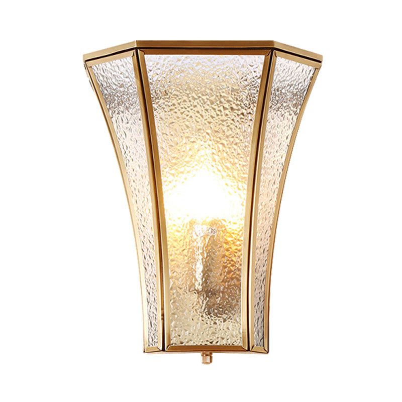 Skørter | 1 Bulb Flared Wall Light Traditional Textured Glass Wall Lighting Fixture in Brass with Step