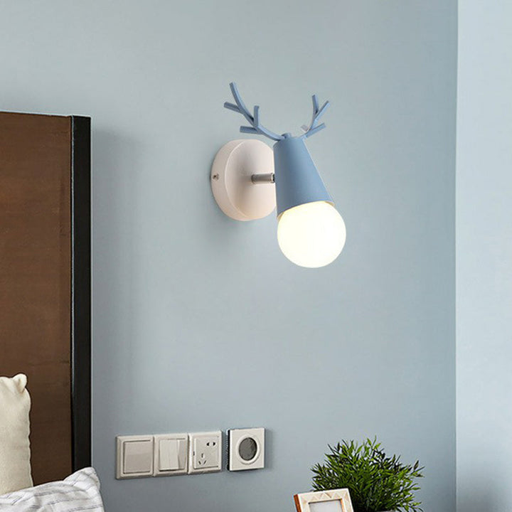 Lisslune | Antler Wall Light for Reading Nordic Metal 1-Light Nightstand Lamp with Pivot Joint