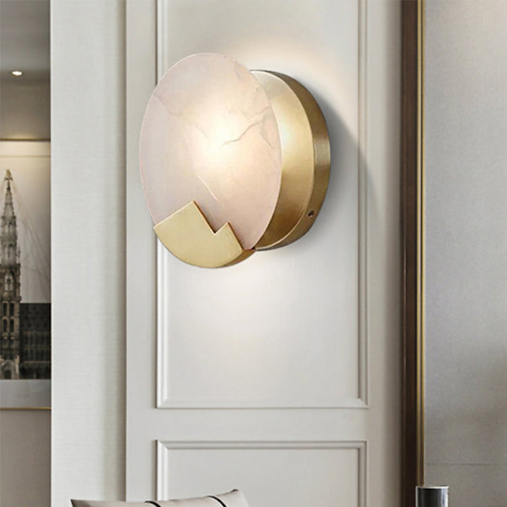 Skørter | Traditional Candle Wall Mount Lighting Metal 1 Main Wall Lamp in Gold with Round Marble