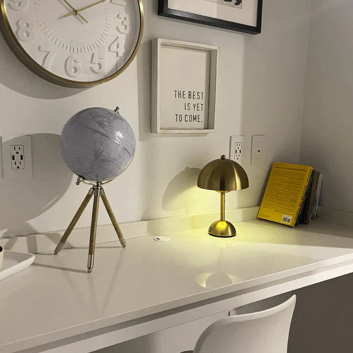 Lisslune | Modern table lamp