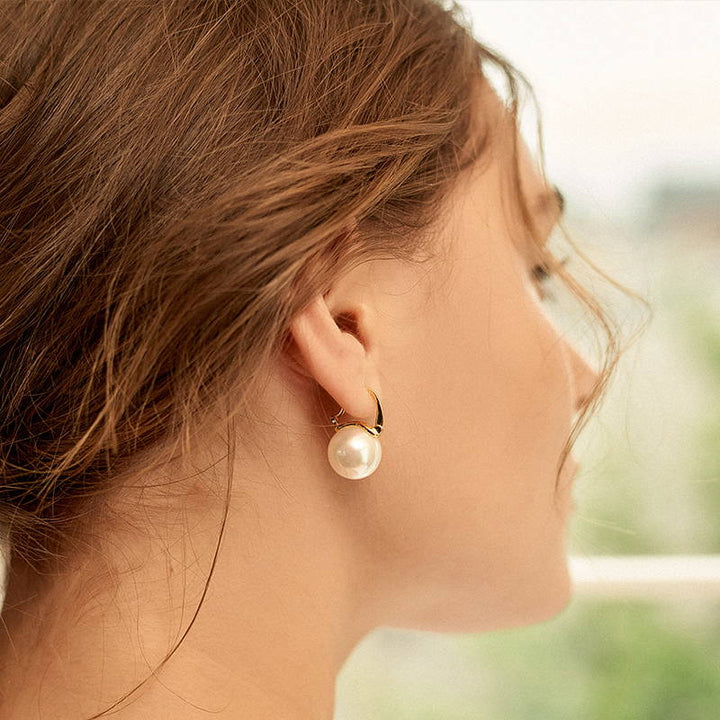 Lisslune | Black Pearl Earrings  Available in White Champagne Grey Gold and Black  Pearl Dangle Earrings