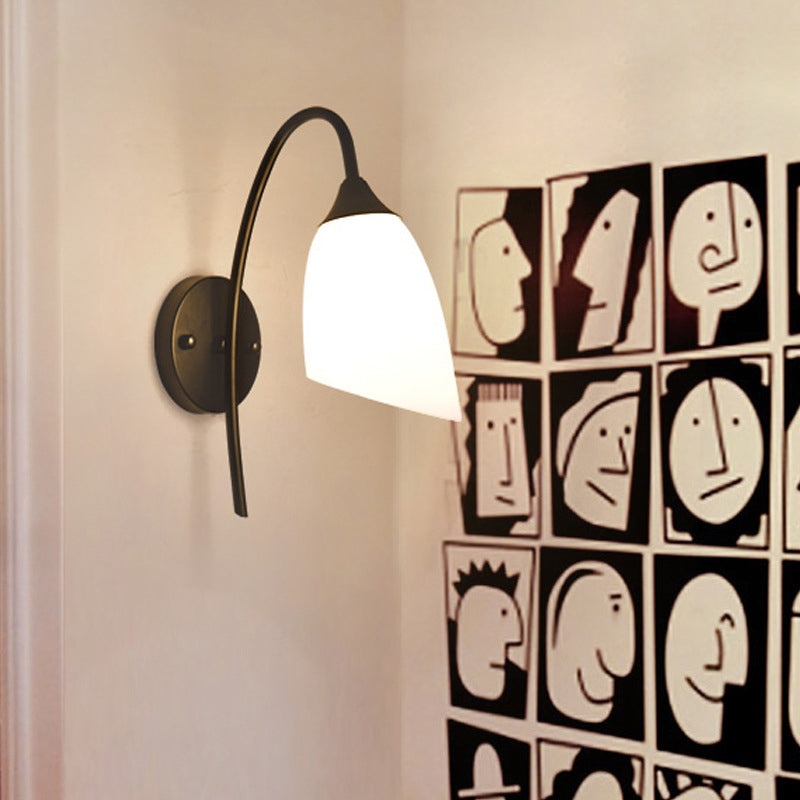 Skørter | Black version Goose neck wall lamp rustic metal 1 light bedroom wall light with milk glass shade