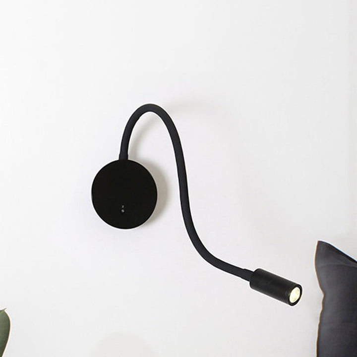 Skørter | Adjustable Cylinder Reading Wall Light Contemporary Silicone and Metal LED Black/White Wall Lamp