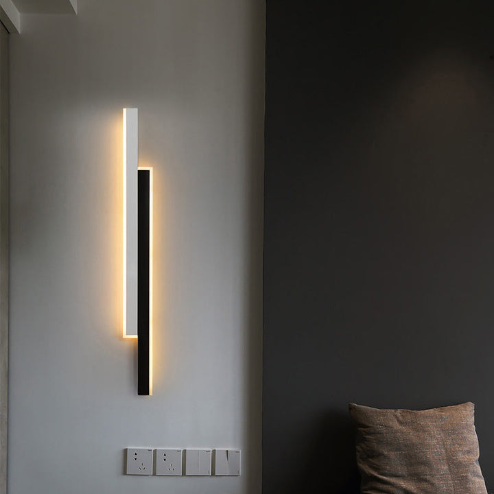 Lisslune | Black-White Linear LED Wall Light Minimalist Metal Ceiling Lamp for Hallway
