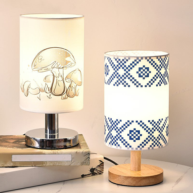 Lisslune | Printelle – Elegant nightstand lamp with artistic fabric texture