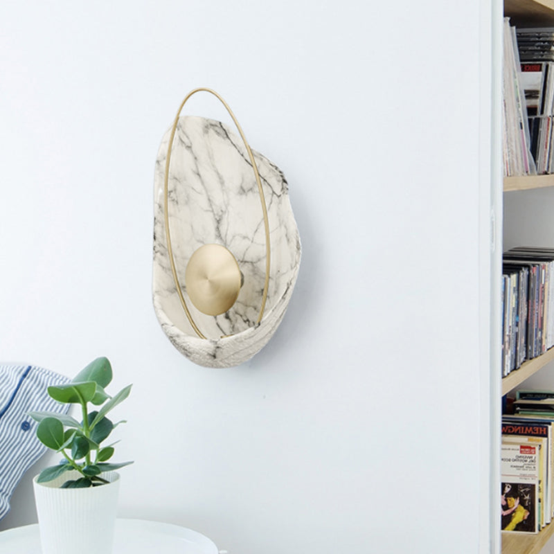 Lisslune | Resin Shell-Shaped Wall Light Single Head Modern Metal LED Wall Light in White/Black Light