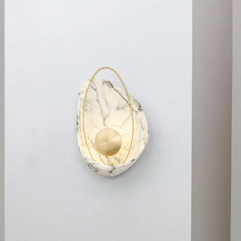 Lisslune | Resin Shell-Shaped Wall Light Single Head Modern Metal LED Wall Light in White/Black Light