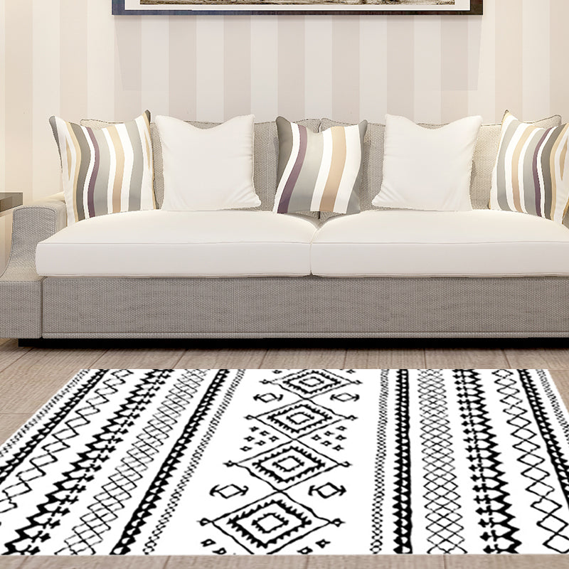 Lisslune | Diamond geometric southwest rug for bedroom synthetic pet-friendly area rug in black and white
