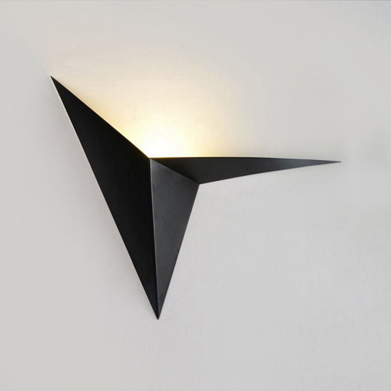 Skørter | Polygon Wall Lamp Light Contemporary Style Metal LED Black/White Wall Light for Living Room, Warm/White Lighting