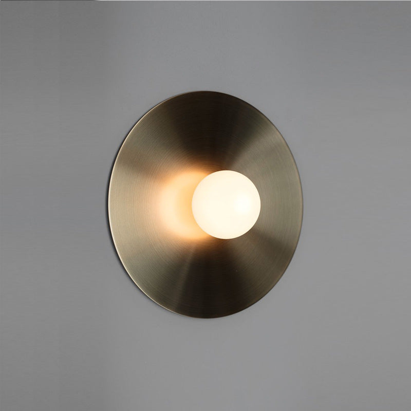 Skørter | Golden Disc Flush Wall Lamp Postmodern 1-Light Metal Wall Light with Ball White Glass Shades