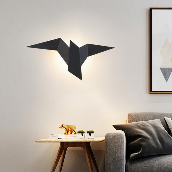 Skørter | Origami Bird Shaped Metal Wall Lamp Artistic LED Wall Mounted Light for Living Room