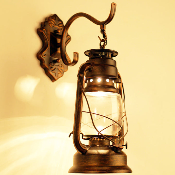 Skørter | Single Beam Oil Lantern Wall Light Antique Style Clear Glass Wall Mounted Light for Hallway
