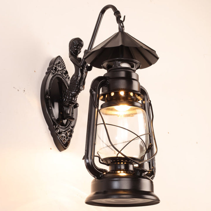 Skørter | Single Beam Oil Lantern Wall Light Antique Style Clear Glass Wall Mounted Light for Hallway