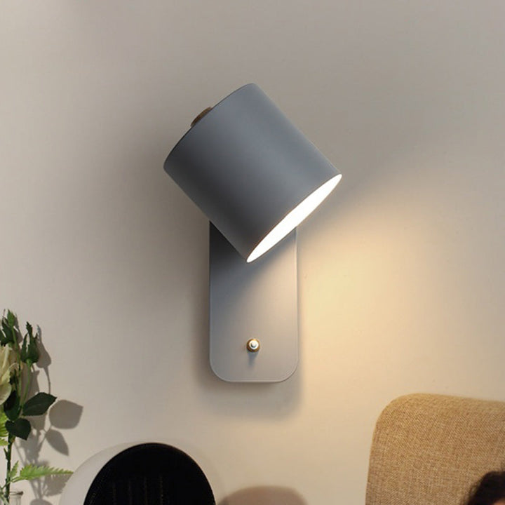Skørter | Rotatable Cylinder Reading Light Nordic Metal Single Bulb Wall Lamp with Power Button
