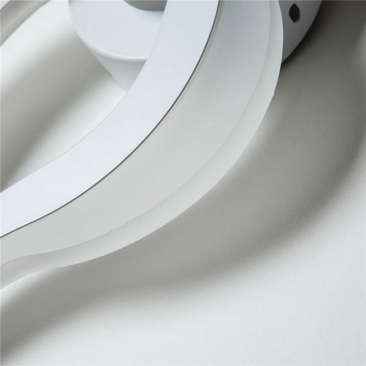 Lisslune | Decorative flame-shaped wall applique acrylic hallway LED wall-mounted light in white