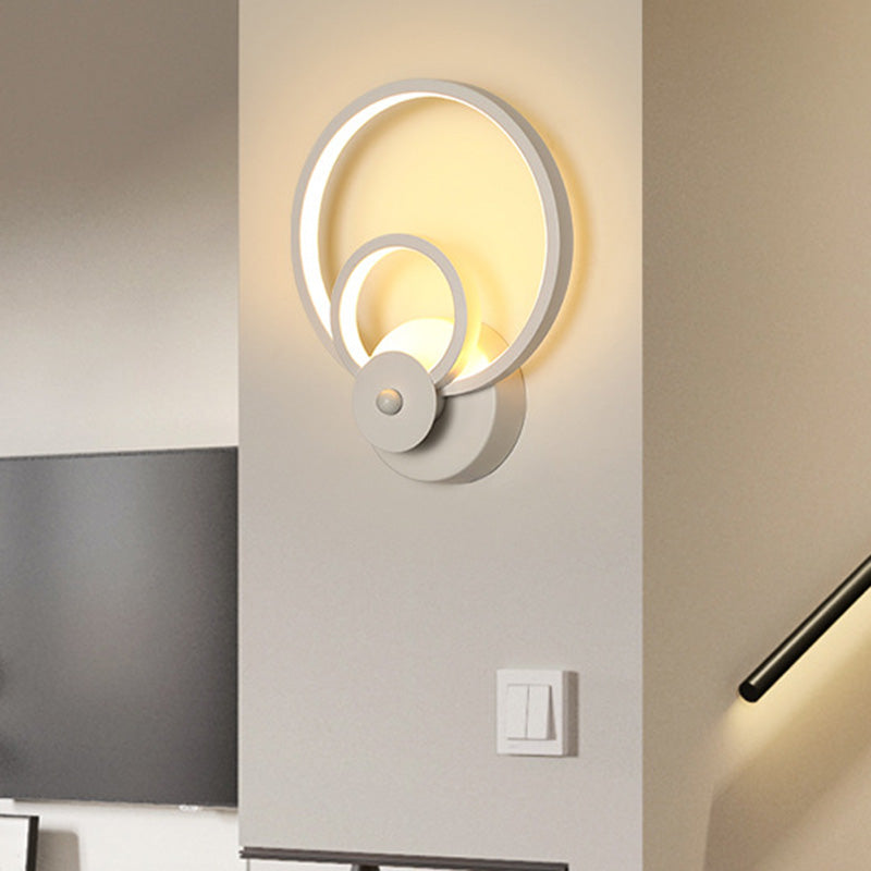 Lisslune | White geometrically shaped wall lamp Simplicity LED metal wall lamp wall light for staircase
