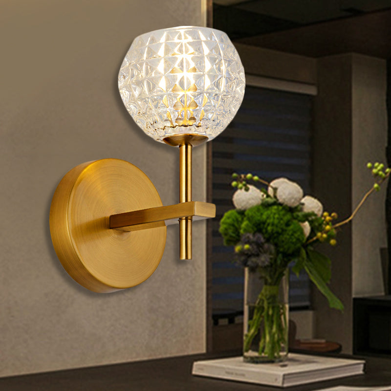Skørter | 1/2-Light Wall Lamp Modern Orb Clear Glass Grid Wall Lamp with Straight Arm in Gold for Hallway