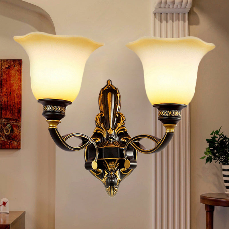 Skørter | Black Blossom Wall Mounted Lamp Traditional White Glass Shade 1/2-Light Bedroom Wall Sconce with Metal Curved Arm