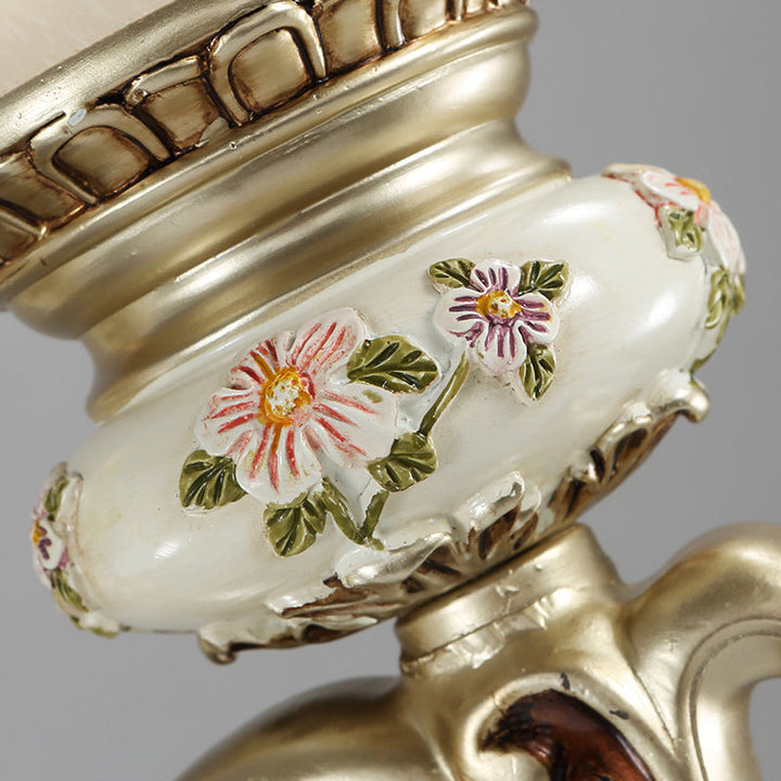 Skørter | 1-Light Frosted Glass Wall Lamp Traditional Gold Flower Shade Dining Room Wall Light with Carved Arm