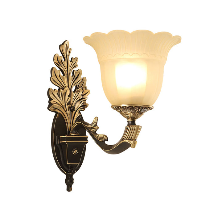 Skørter | 1/2-Light Wall Sconce Traditional Bloom Frosted Glass Sconce Light with Curved Arm in Black for Hallway