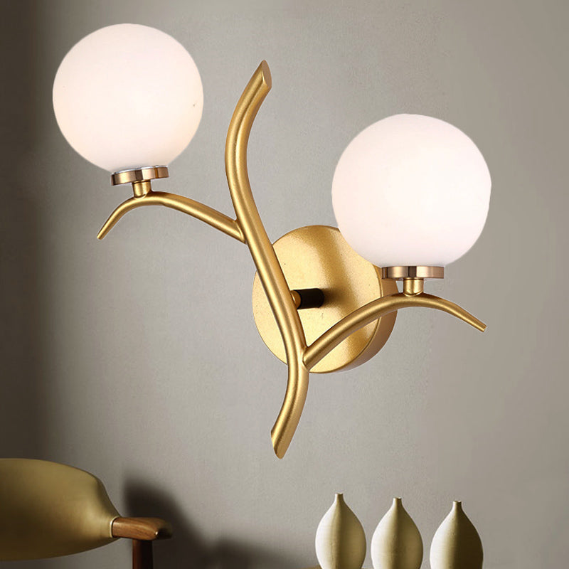Skørter | 2 Lamps White Glass Wall Lamp Modern Gold/Black Globe Dining Table Wall Light with Branch-shaped Arm