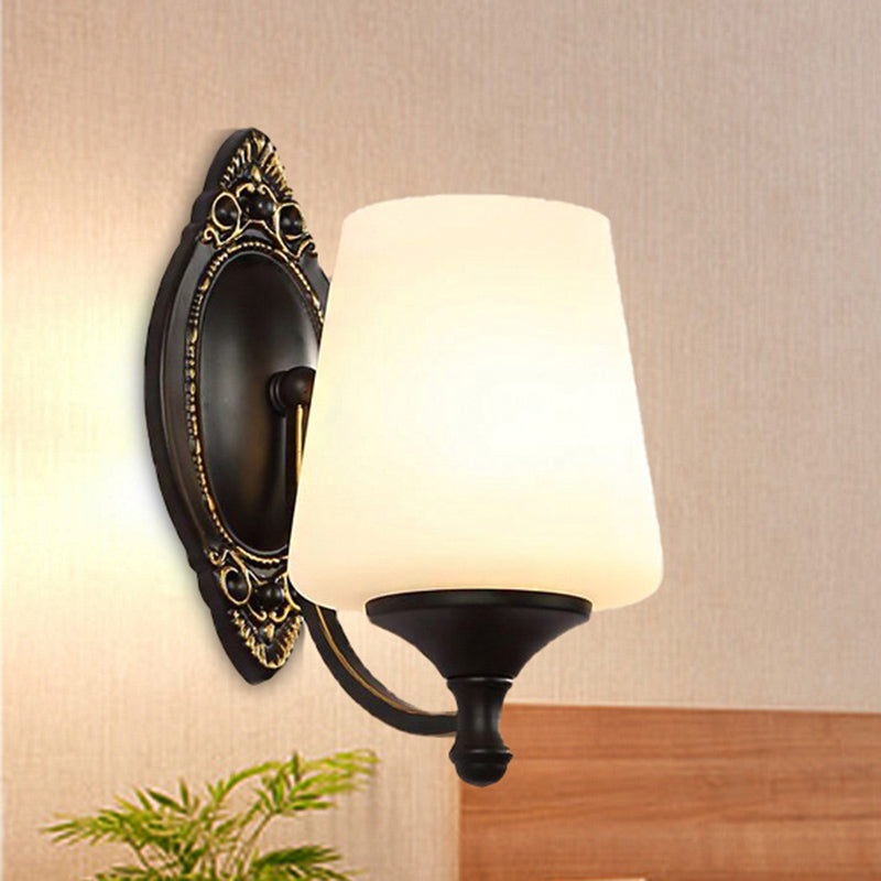Skørter | Retro Conical Wall Light 1/2-Light White Glass Wall Mounted Light with Metal Curved Arm in Black