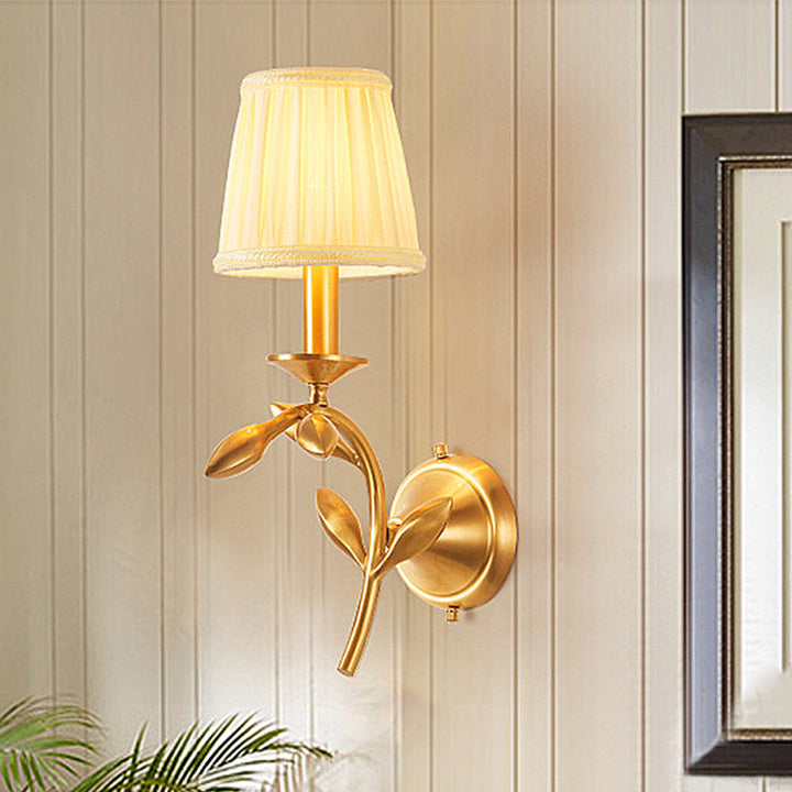 Skørter | Brass pleated shade wall lamp American rustic fabric 1/2-bulb living room wall lamp sconce