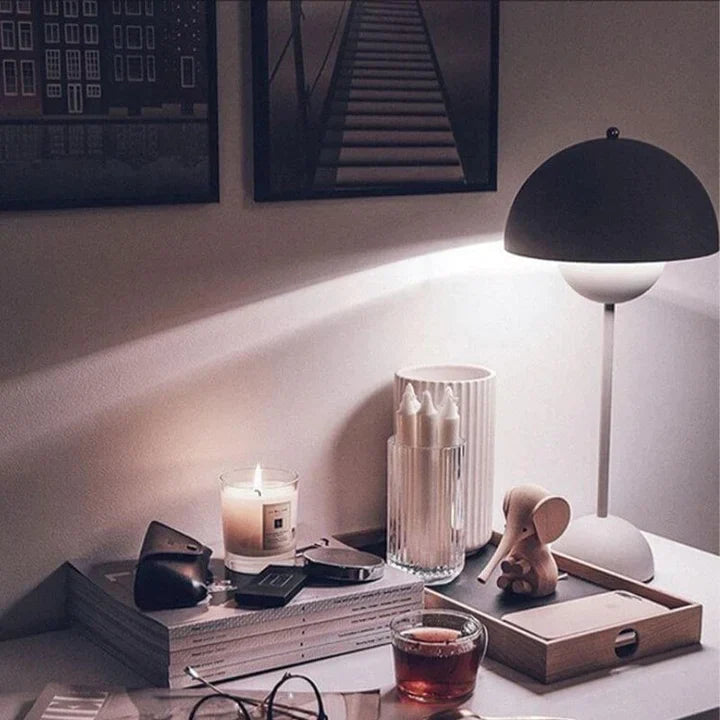 Lisslune | Modern table lamp