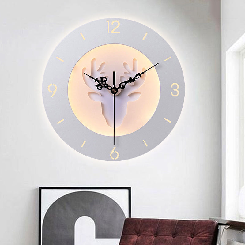 Skørter | Acrylic Antler Wall Light with Clock Modern Creative LED Wall Light in White for Office Bedroom