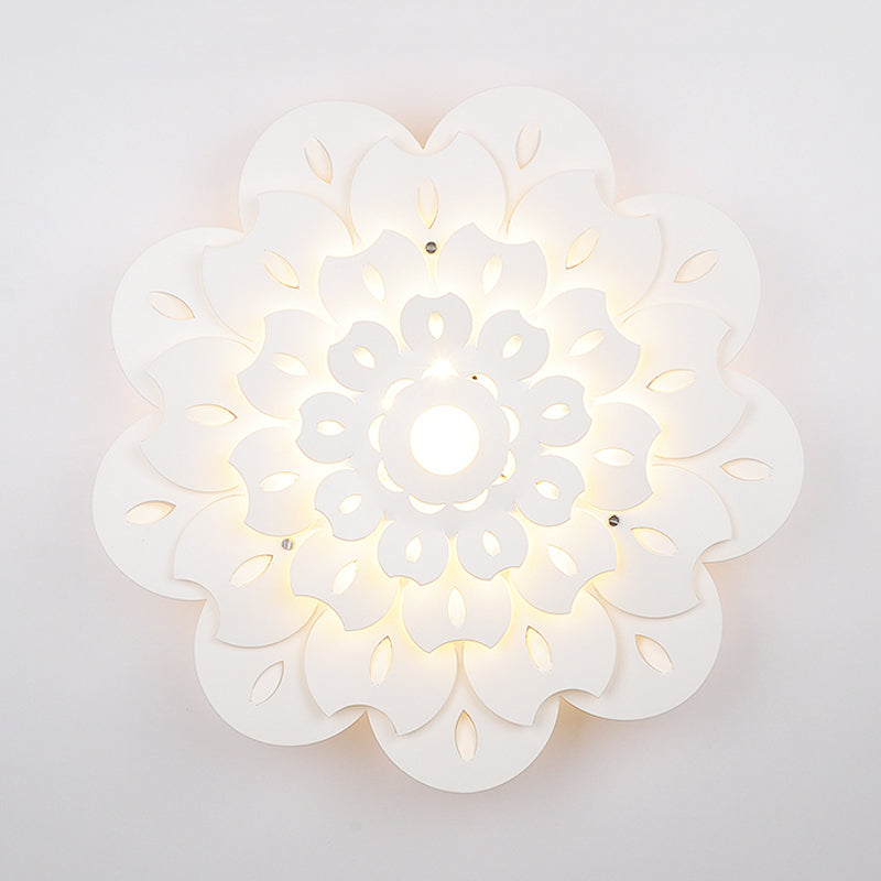 Skørter | Children's Room Flower Wall Light Acrylic Kids Beautiful White Eye-Friendly LED Wall Light