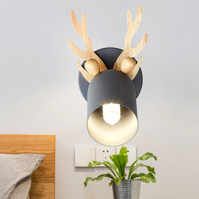 Skørter | Northern stylish wall light with tapered lampshade 1 light metal wall lamp with branches for living room