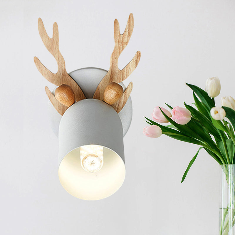 Skørter | Northern stylish wall light with tapered lampshade 1 light metal wall lamp with branches for living room