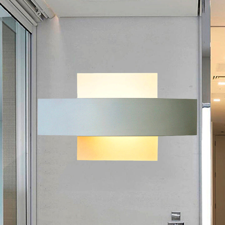 Skørter | Living Room Slim Panel Wall Lamp Acrylic Modern Style White LED Wall Lamp