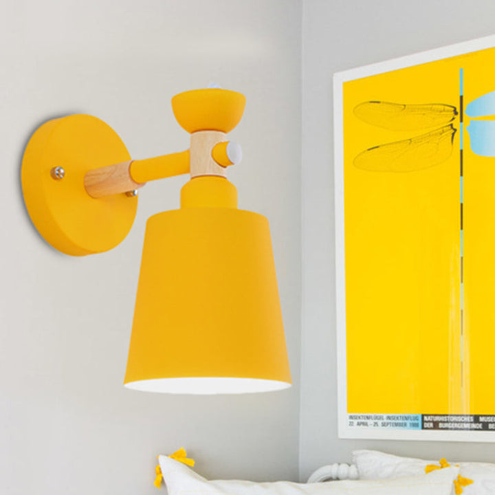 Skørter | Rotatable Nordic Style Wall Lamp with Bucket One Light Metal Wall Lamp for Adult Bedroom