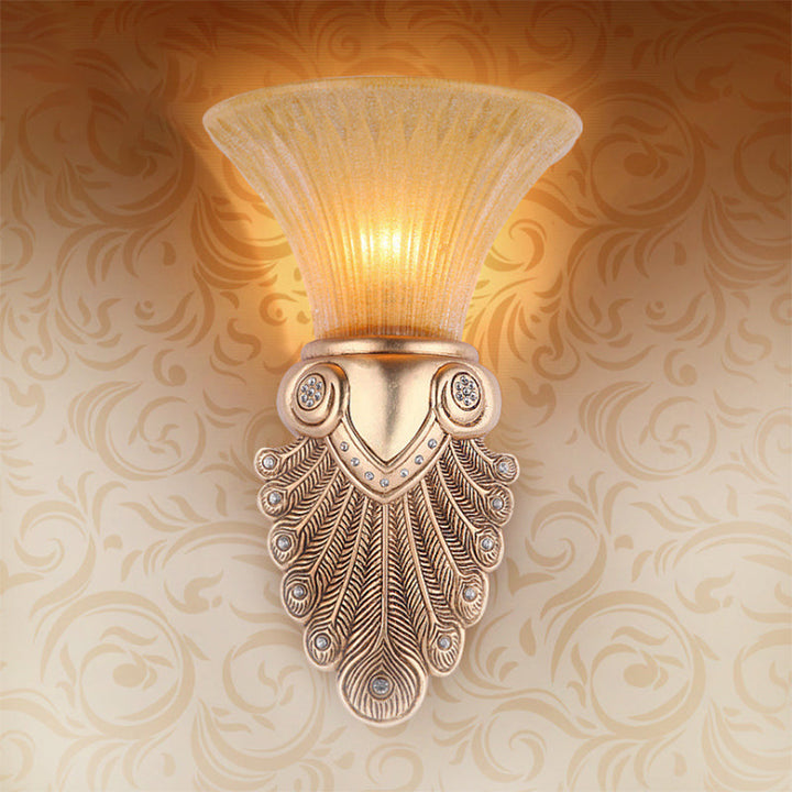 Skørter | Amber Flared Wall Lamp Antique Prism Glass 1 Light Bedroom Wall Light with Gold Peacock Tail Base, 10"/13" Wide