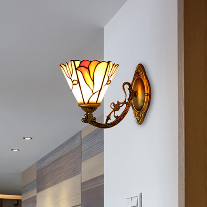 Lisslune | Flower Wall Mount Light Lodge Tiffany 1 Light Wall Lighting in Antique Brass for Bedroom