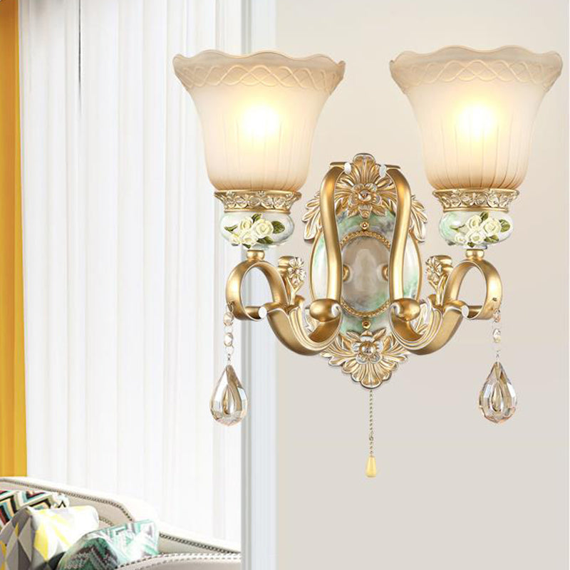 Skørter | Golden Scallop Wall Lamp Vintage White Glass 1/2 Lights Living Room Sconces Light with Golden Arm and Backplate