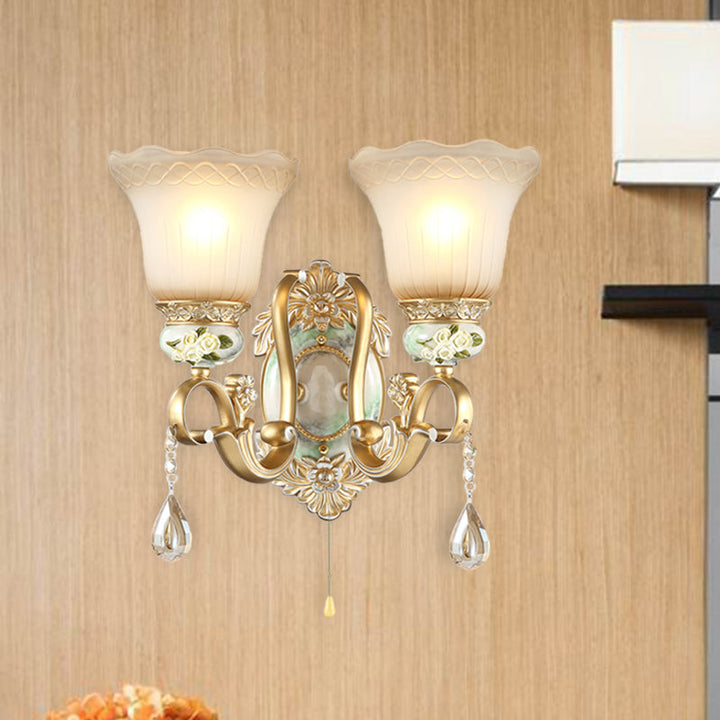 Skørter | Golden Scallop Wall Lamp Vintage White Glass 1/2 Lights Living Room Sconces Light with Golden Arm and Backplate