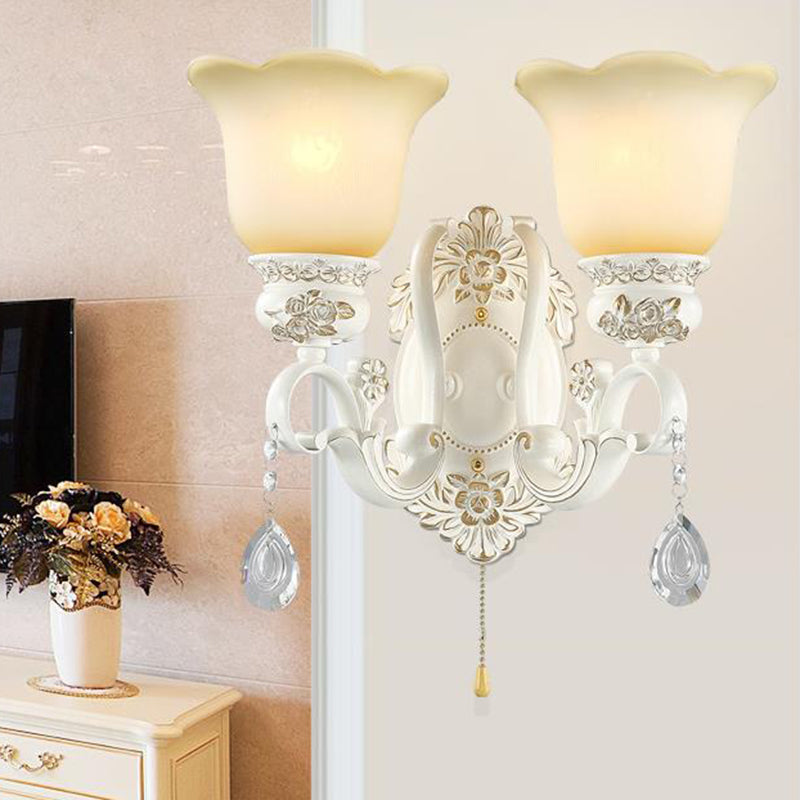 Skørter | Diagonal White Glass Wall Lamp Traditional 1/2 Lights Wall Lamp with Iridescent Resin Backplate