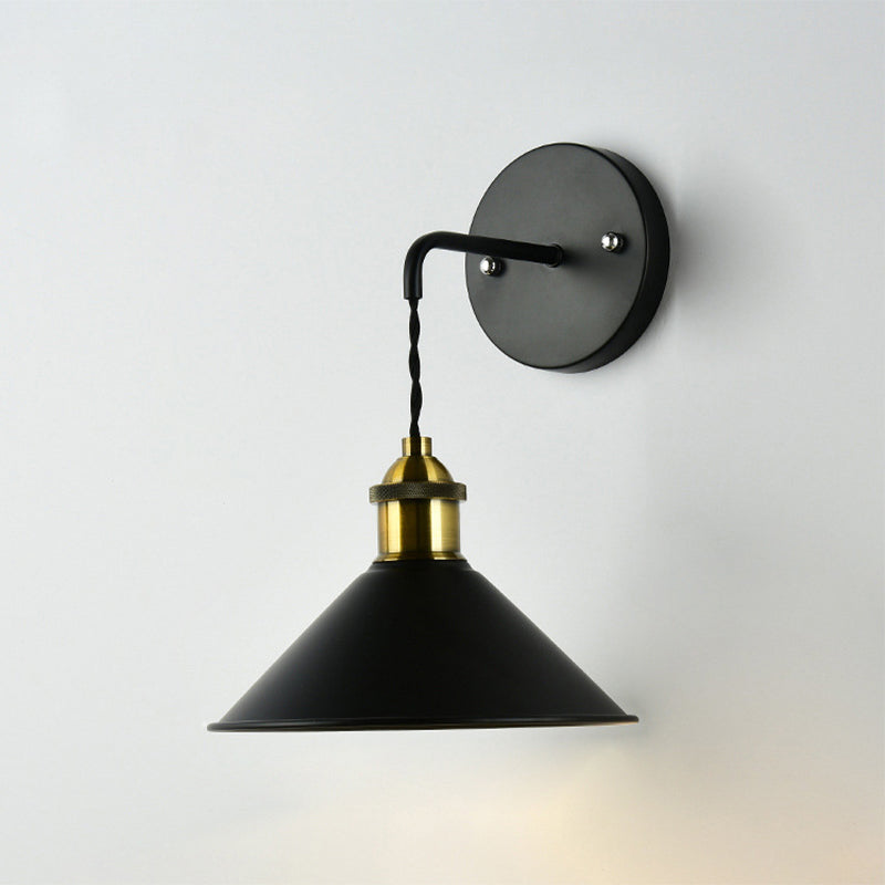 Skørter | 1 Head Wall Light with Conical Shade Metal Industrial Style Dining Table Wall Light in Black