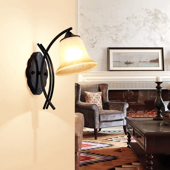 Skørter | 1 Light Milk Glass Wall Lamp Rustic Black Bell-Shaped Living Room Wall Lamp Lighting Fixture