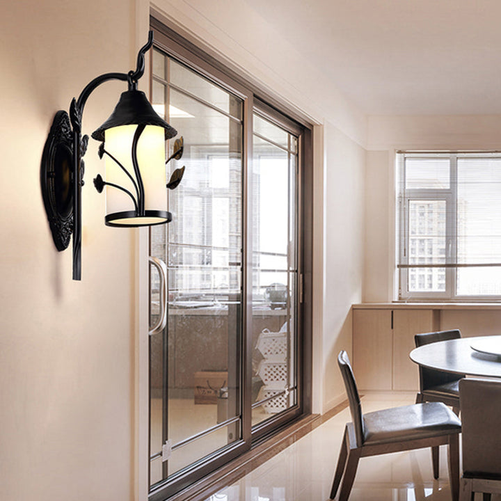 Skørter | Flower-/Leaf-/Metal Frame Corridor Wall Light Country Style Milk Glass 1 Light Black Wall Light Element