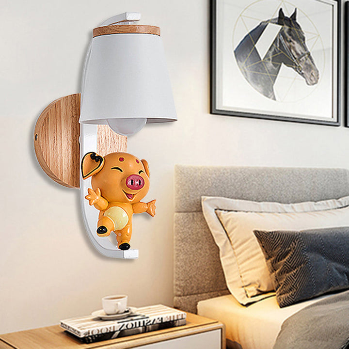 Skørter | 1 Light Bucket Wall Lamp with Dancing Piggy Modern Cute Metal Wall Lamp in White for Preschool