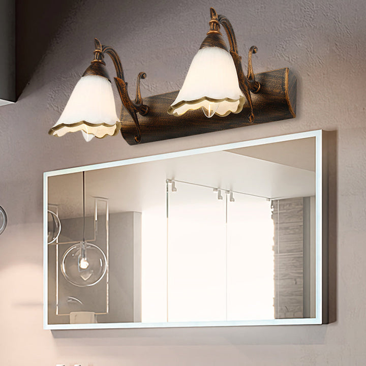 Skørter | Flower Wall Light Classic Opal Glass 2/3/4 Lights Bronze/White Make-Up Lighting