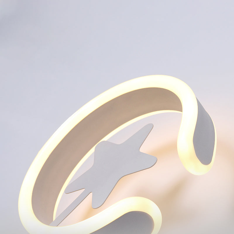 Skørter | White/Gold Circle Flush Mount Wall Lamp with Star Pattern Cartoon Acrylic LED Wall Light, Warm/White Light